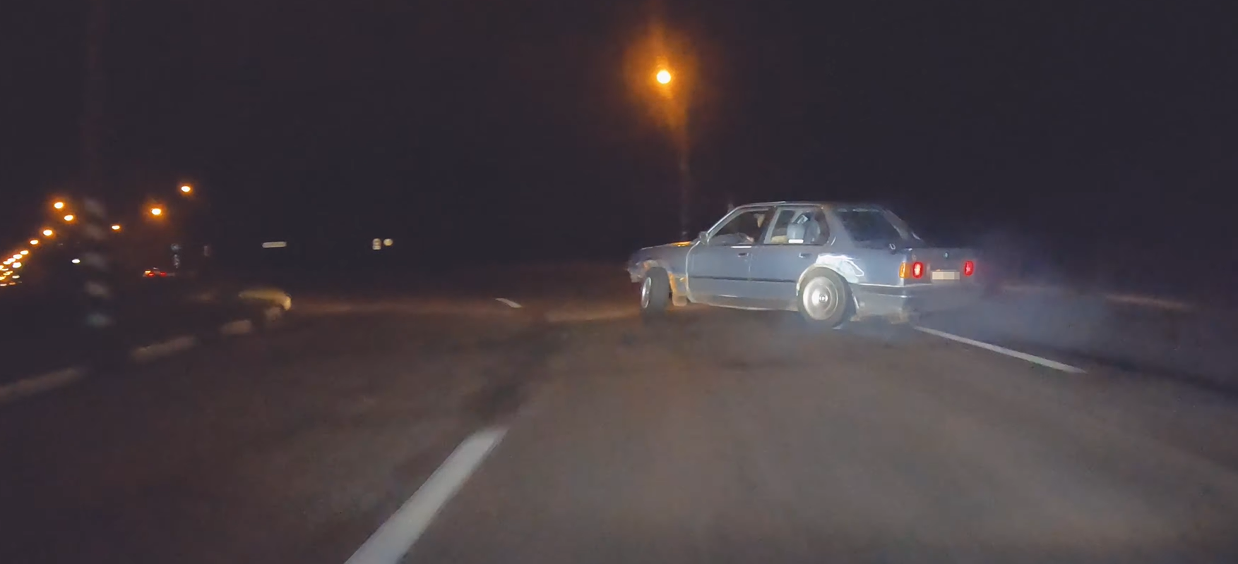 BMW E30 V12 (M70B50) illegal street drift (Belarus)